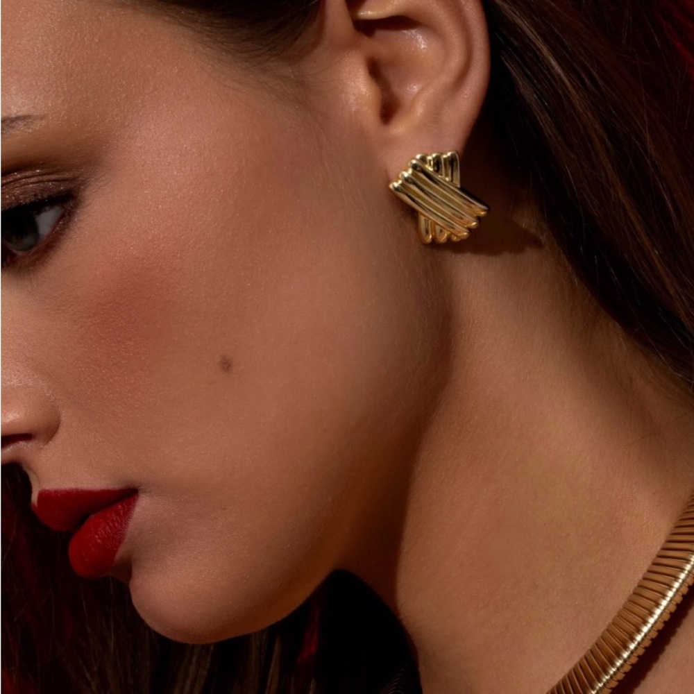 Bisou Statement Earrings